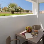 Maria's & شقة Agia Anna (Naxos)