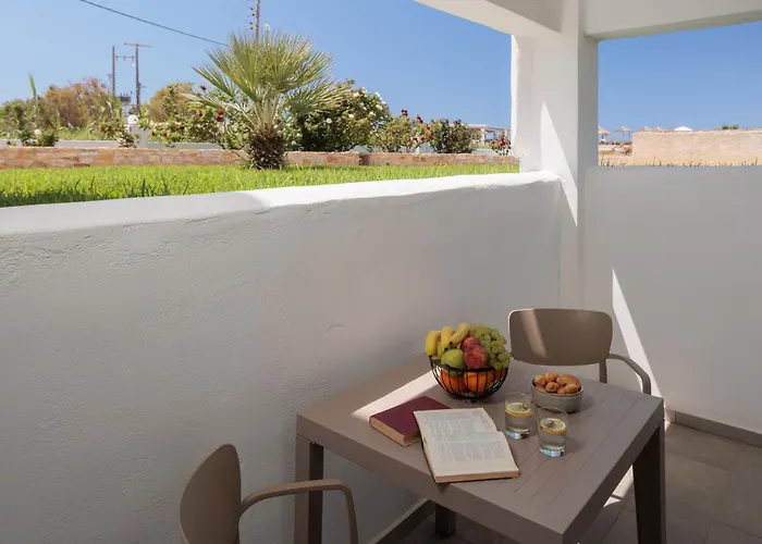 Maria's & Lejlighed Agia Anna (Naxos)