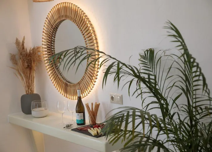 Maria's & Agia Anna (Naxos)