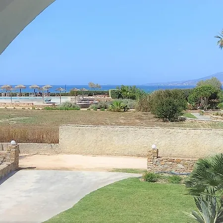 Maria's & Appartamento Agia Anna (Naxos)