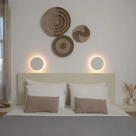 Maria's & * Agia Anna (Naxos)