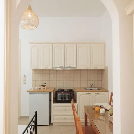 Maria's & Apartmán Agia Anna (Naxos)