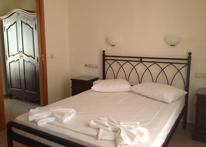 Apartment Maria's & Studios Agia Anna (Naxos)